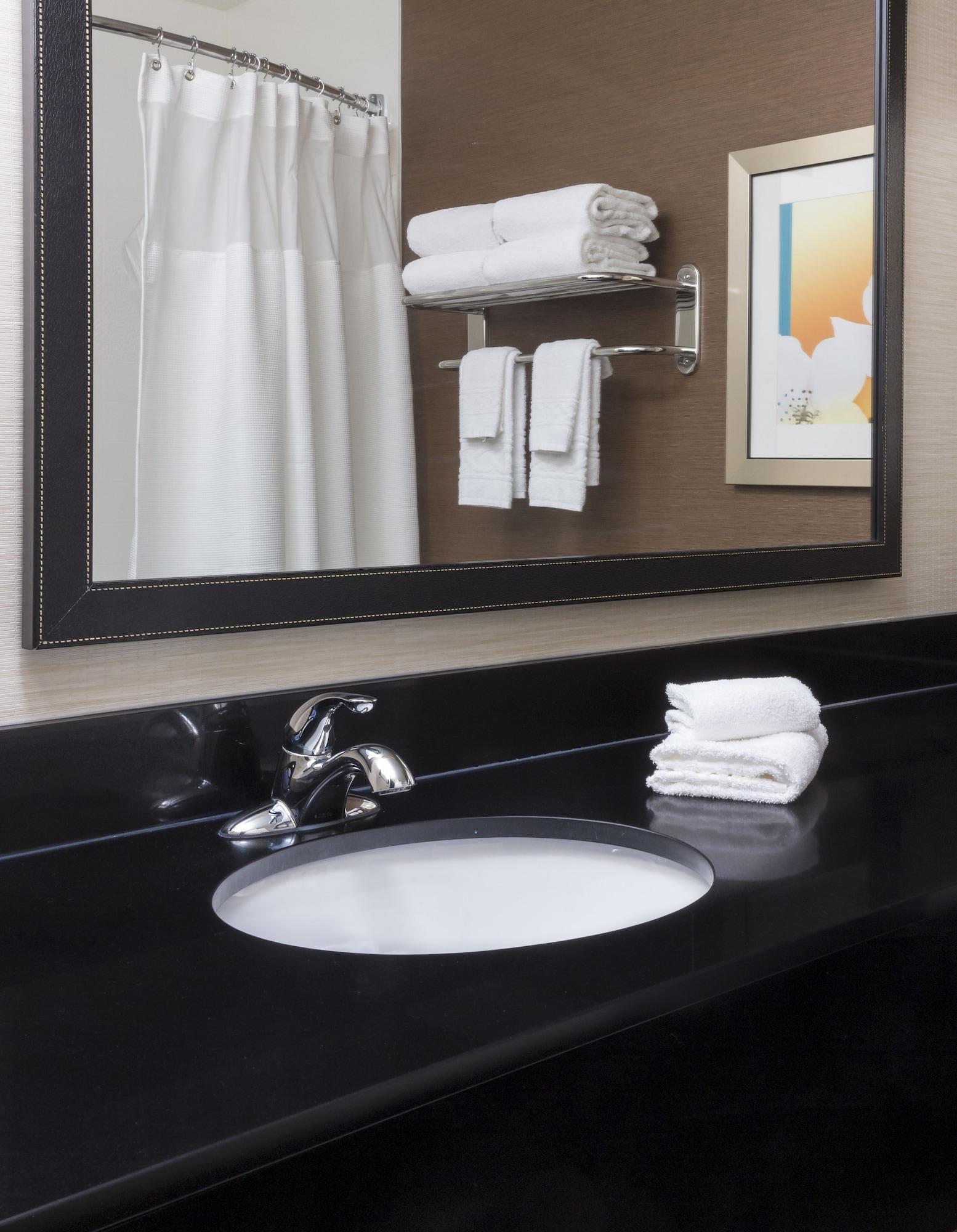 Fairfield Inn & Suites Bismarck North Dış mekan fotoğraf